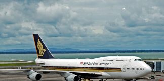 Μέσω Google Home πληροφορίες για πτήσεις με την Singapore Airlines